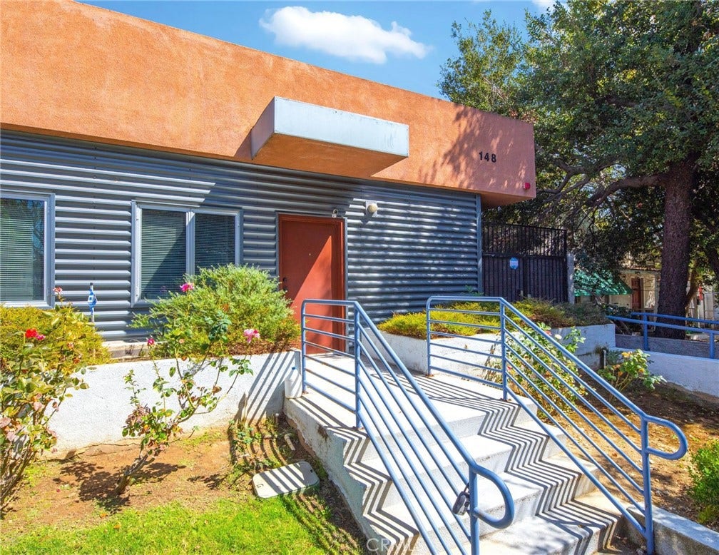 148 N Mar Vista Avenue, Pasadena, CA 91106 148 N Mar Vista Avenue, Pasadena, CA 91106
