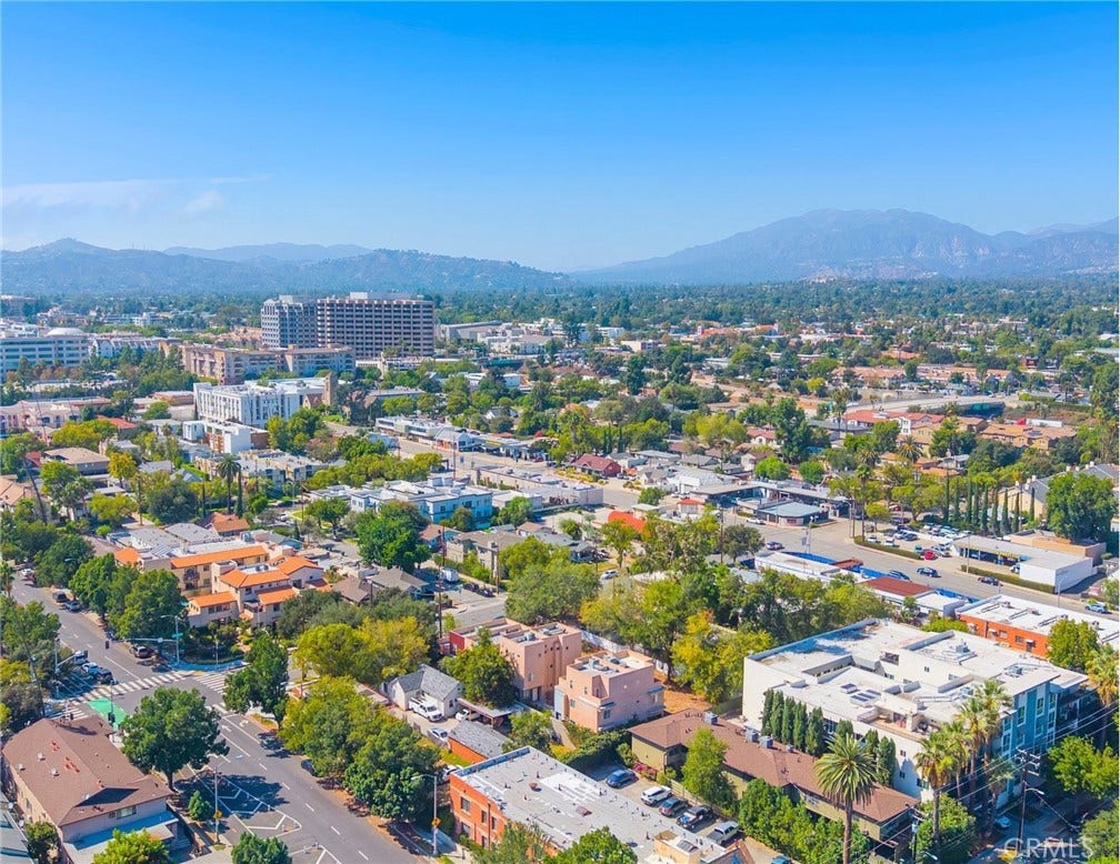 148 N Mar Vista Avenue, Pasadena, CA 91106 148 N Mar Vista Avenue, Pasadena, CA 91106
