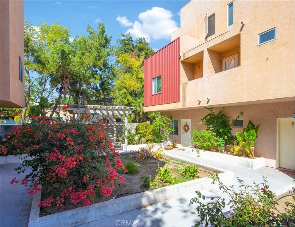 148 N Mar Vista Avenue, Pasadena, CA 91106 148 N Mar Vista Avenue, Pasadena, CA 91106