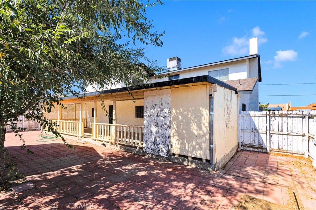 14637 Sequoia, Hesperia, CA 92345 14637 Sequoia, Hesperia, CA 92345