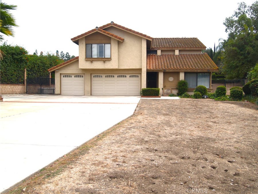 Property photo for 110 Horseshoe Circle, West Covina, CA
