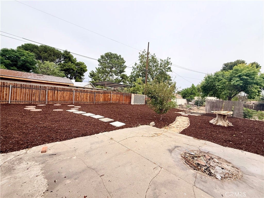 339 W Wilson, Banning, CA 92220 339 W Wilson, Banning, CA 92220