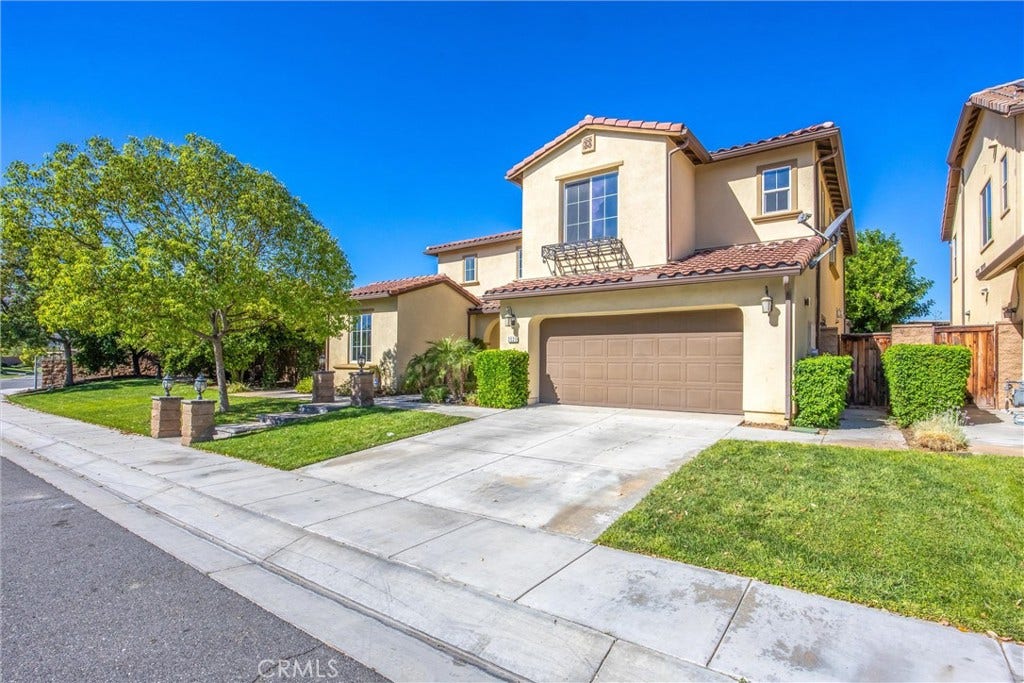 3020 Campania Terrace, Riverside, CA 92503 3020 Campania Terrace, Riverside, CA 92503