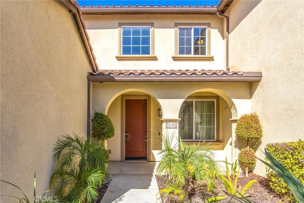 3020 Campania Terrace, Riverside, CA 92503 3020 Campania Terrace, Riverside, CA 92503