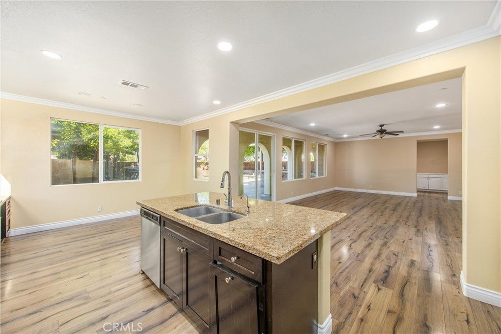 3020 Campania Terrace, Riverside, CA 92503 3020 Campania Terrace, Riverside, CA 92503