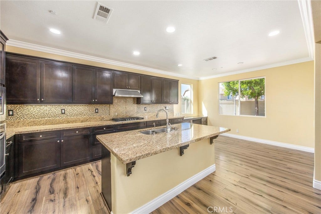 3020 Campania Terrace, Riverside, CA 92503 3020 Campania Terrace, Riverside, CA 92503