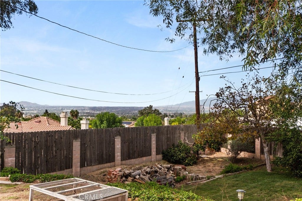 6614 Summit, Highland, CA 92346 6614 Summit, Highland, CA 92346