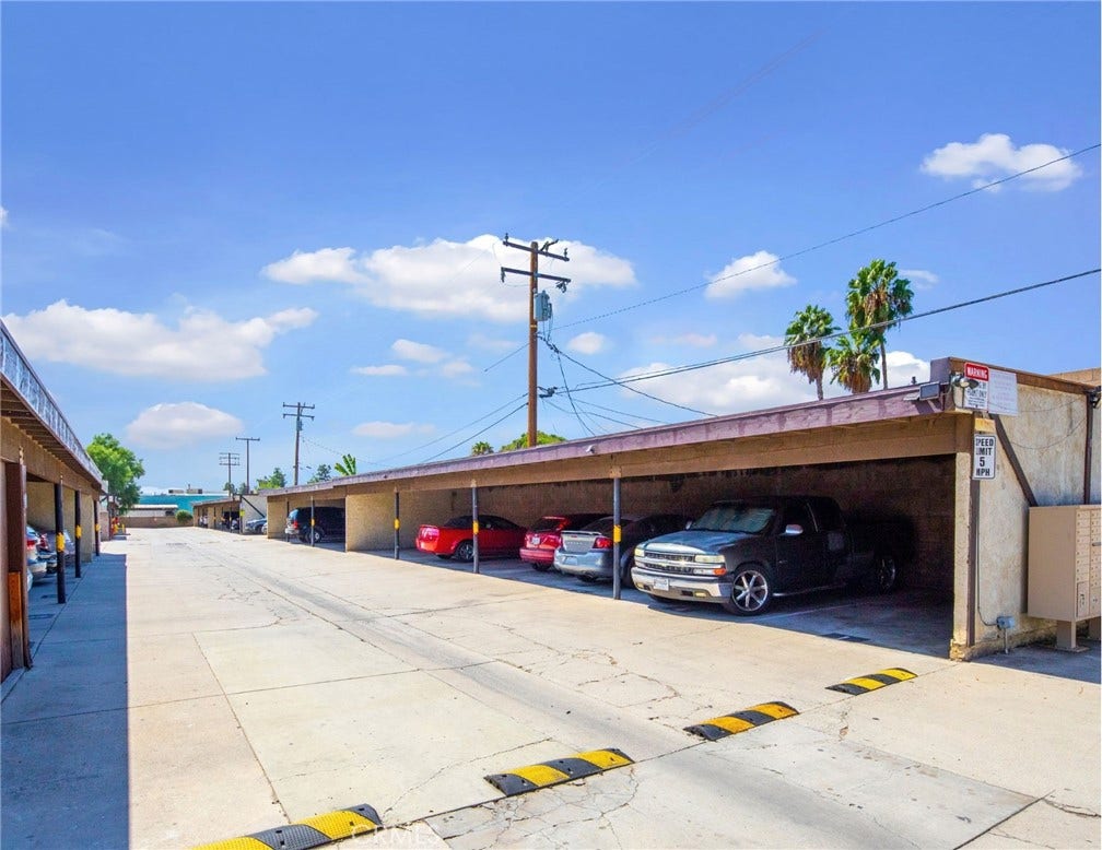 1683 Pumalo Street, San Bernardino, CA 92404 1683 Pumalo Street, San Bernardino, CA 92404