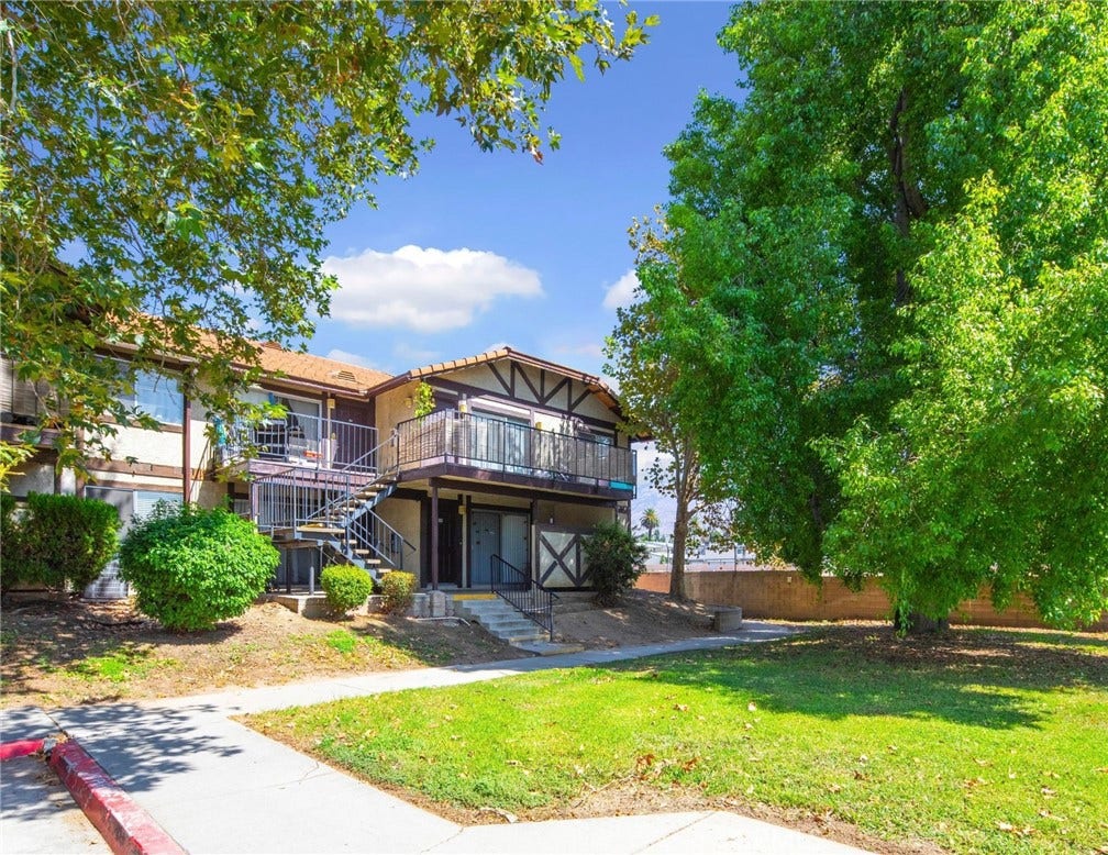 1683 Pumalo Street, San Bernardino, CA 92404 1683 Pumalo Street, San Bernardino, CA 92404