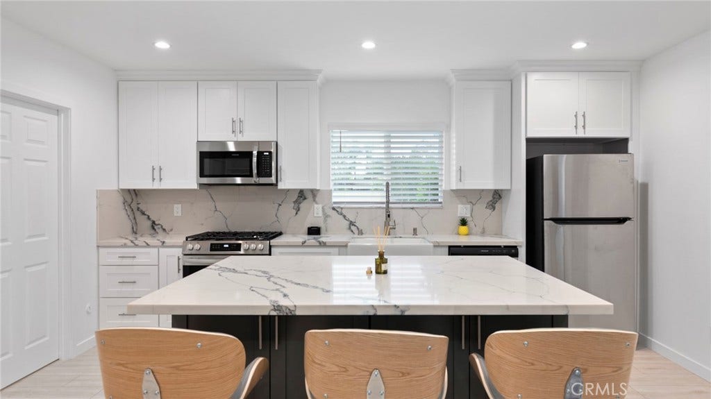 330 Teasdale, #B, Claremont, CA 91711