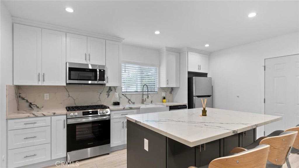 330 Teasdale, #B, Claremont, CA 91711