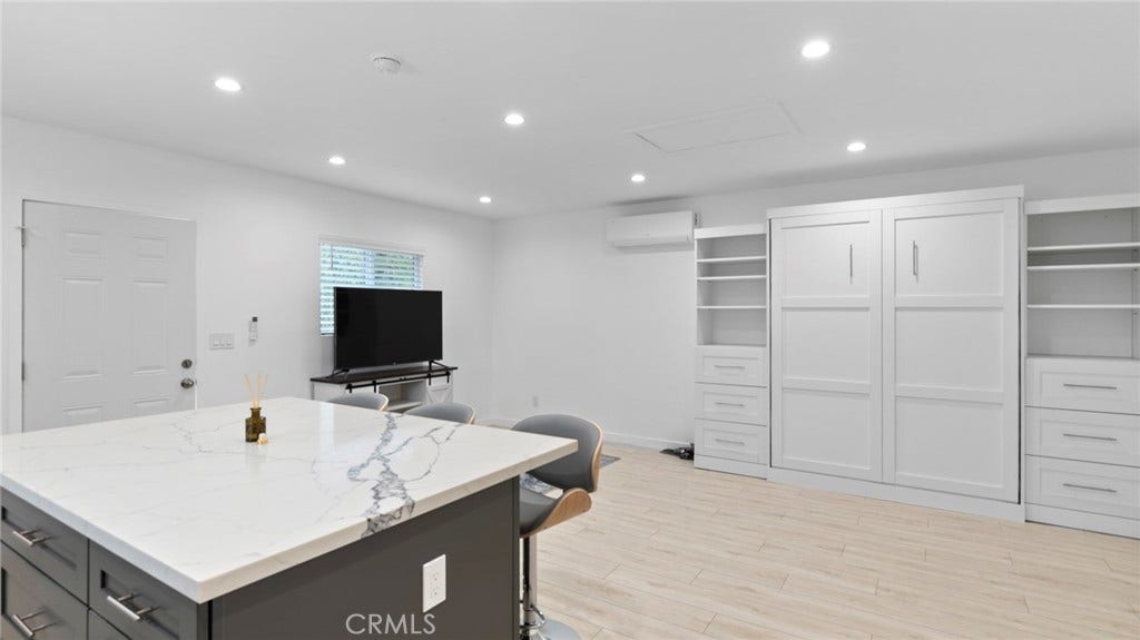 330 Teasdale, #B, Claremont, CA 91711
