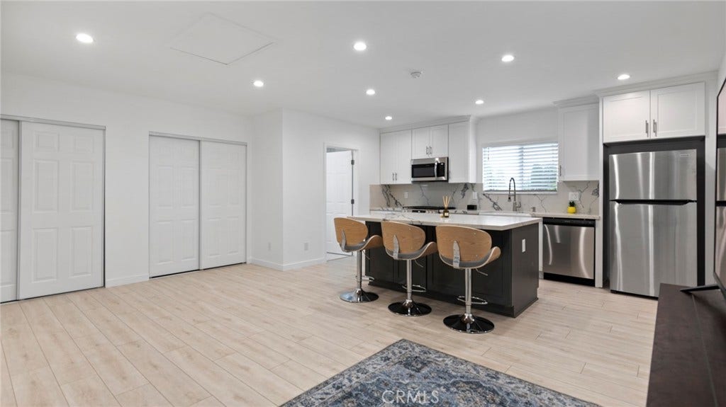 330 Teasdale, #B, Claremont, CA 91711
