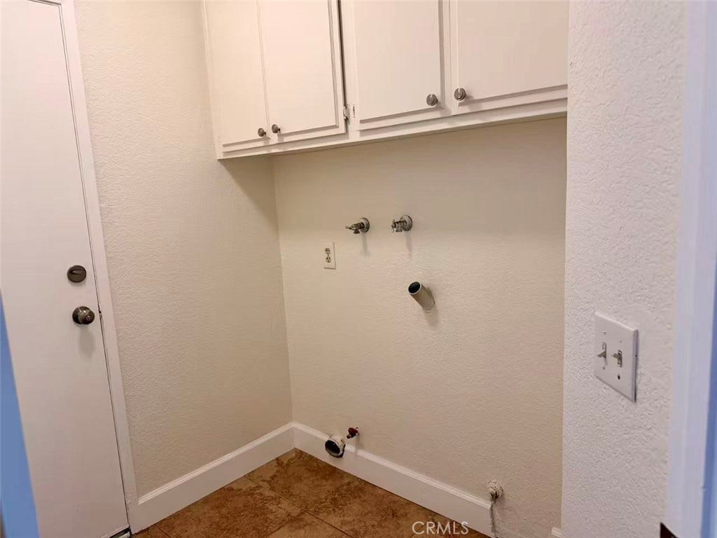 6446 Via Del Rancho, Chino Hills, CA 91709 6446 Via Del Rancho, Chino Hills, CA 91709