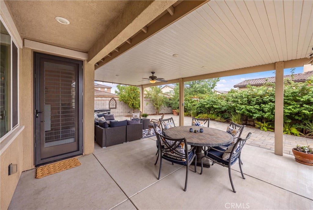 11908 Confluence Dr, Jurupa Valley, CA 91752