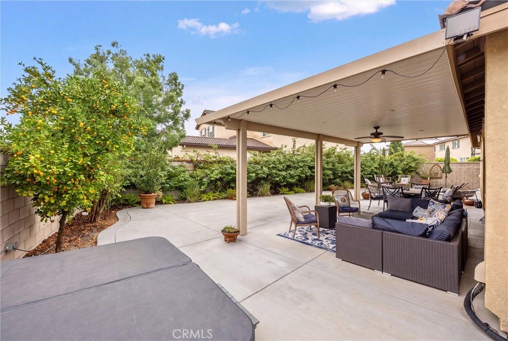 11908 Confluence Dr, Jurupa Valley, CA 91752