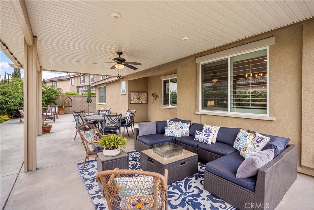 11908 Confluence Dr, Jurupa Valley, CA 91752