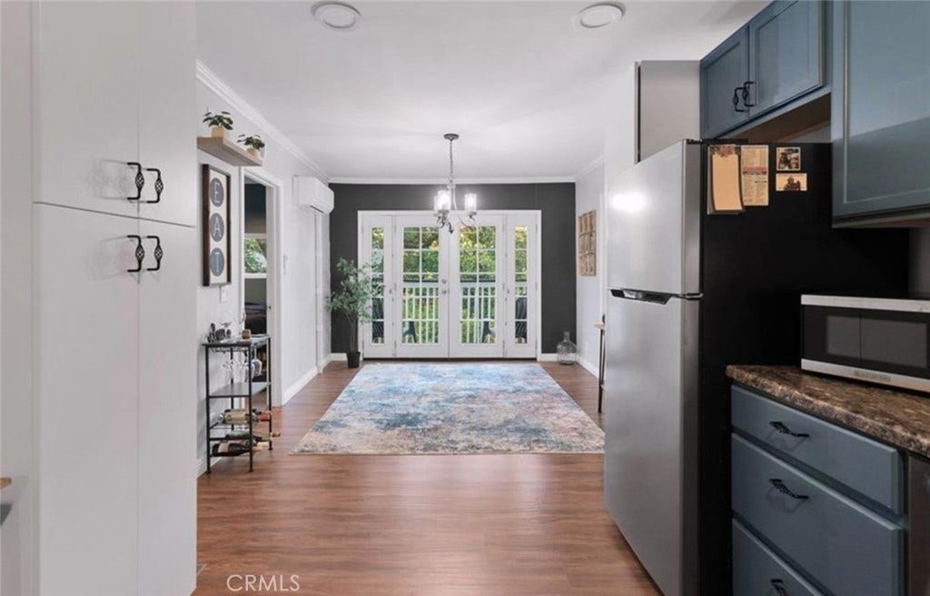 1056 Eagle, Wrightwood, CA 92397 1056 Eagle, Wrightwood, CA 92397