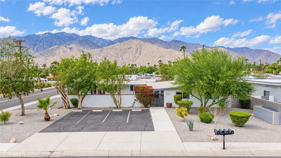 Property photo for 587 El Placer Road, Palm Springs, CA