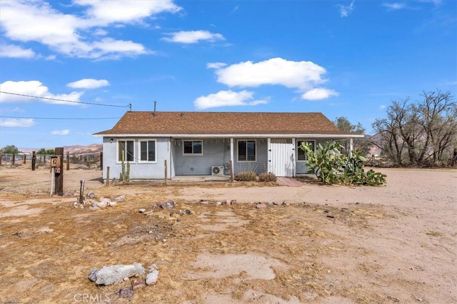 Property photo for 37016 Yermo Road, Yermo, CA