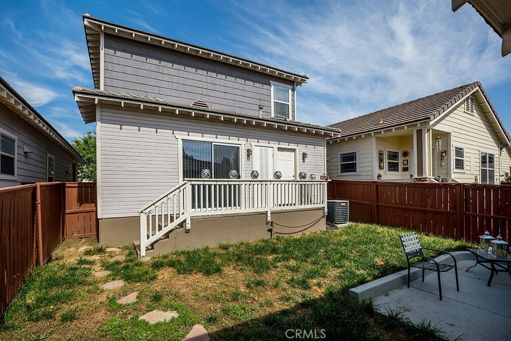 83 Orangewood Court, Redlands, CA 92373