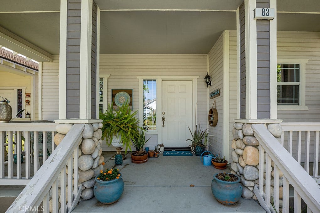 83 Orangewood Court, Redlands, CA 92373