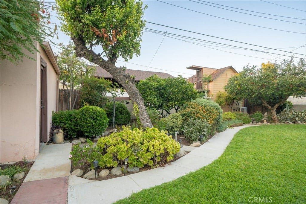 117 E J Street, Ontario, CA 91764 117 E J Street, Ontario, CA 91764
