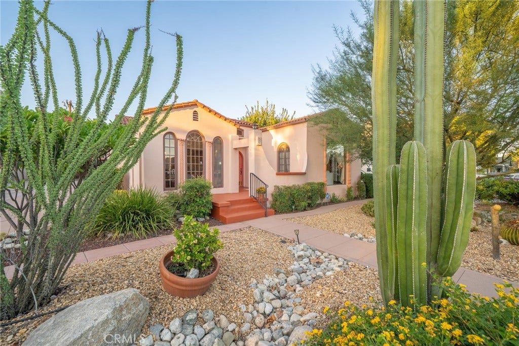 117 E J Street, Ontario, CA 91764 117 E J Street, Ontario, CA 91764