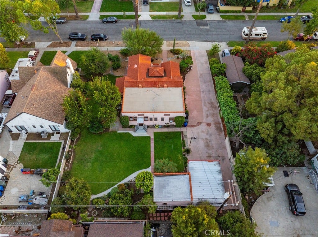 117 E J Street, Ontario, CA 91764 117 E J Street, Ontario, CA 91764