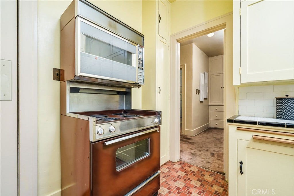117 E J Street, Ontario, CA 91764 117 E J Street, Ontario, CA 91764