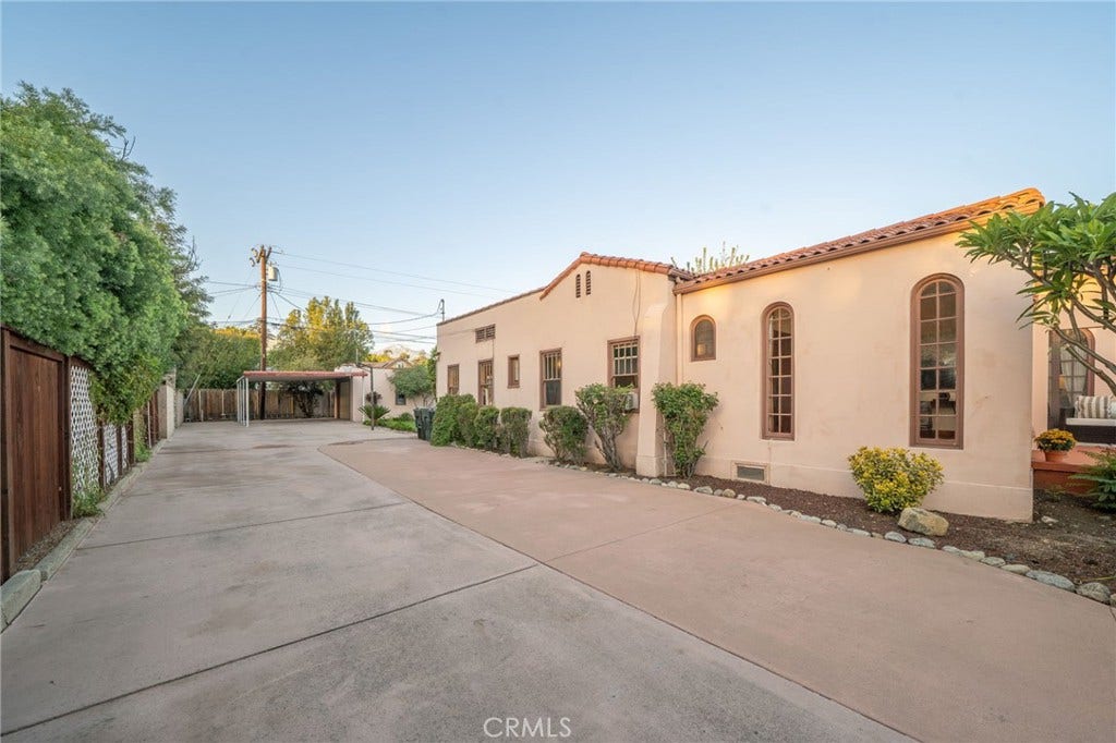 117 E J Street, Ontario, CA 91764 117 E J Street, Ontario, CA 91764