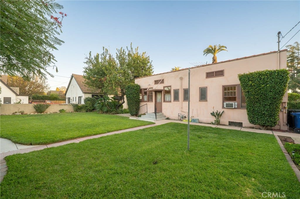 117 E J Street, Ontario, CA 91764 117 E J Street, Ontario, CA 91764