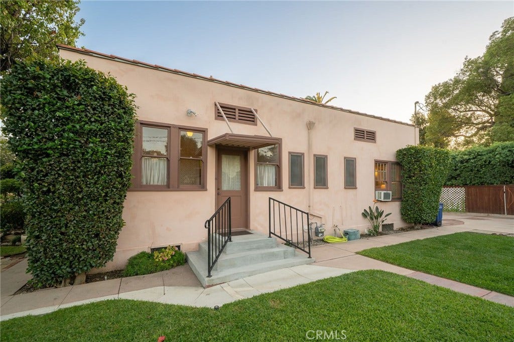 117 E J Street, Ontario, CA 91764 117 E J Street, Ontario, CA 91764