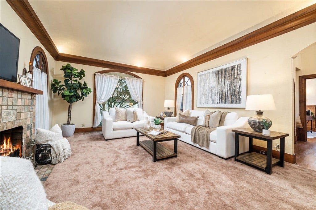 117 E J Street, Ontario, CA 91764 117 E J Street, Ontario, CA 91764