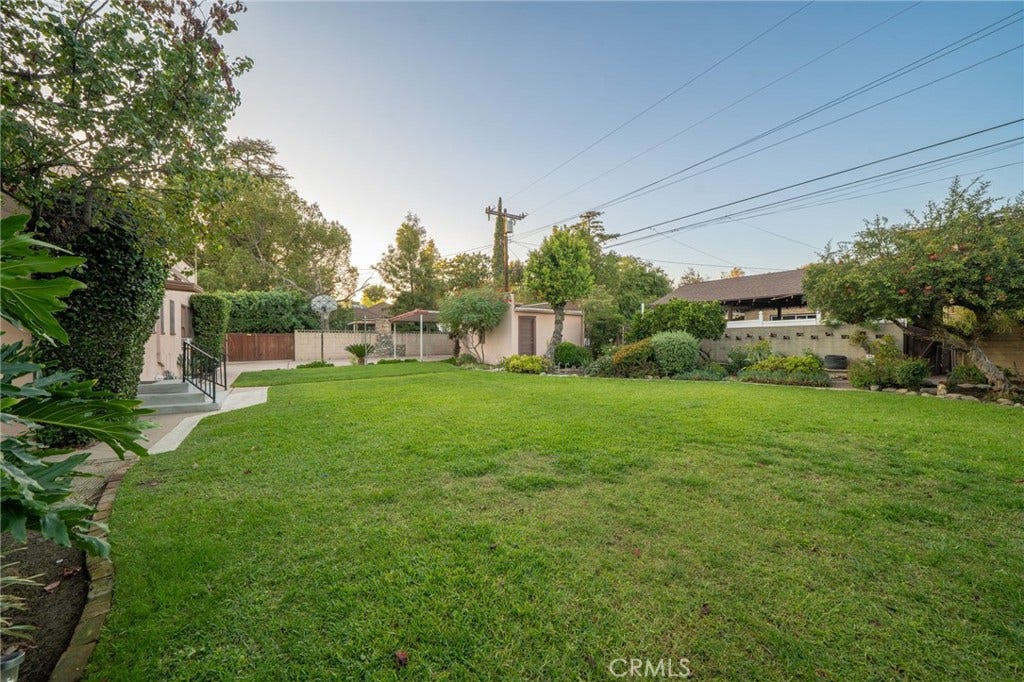 117 E J Street, Ontario, CA 91764 117 E J Street, Ontario, CA 91764