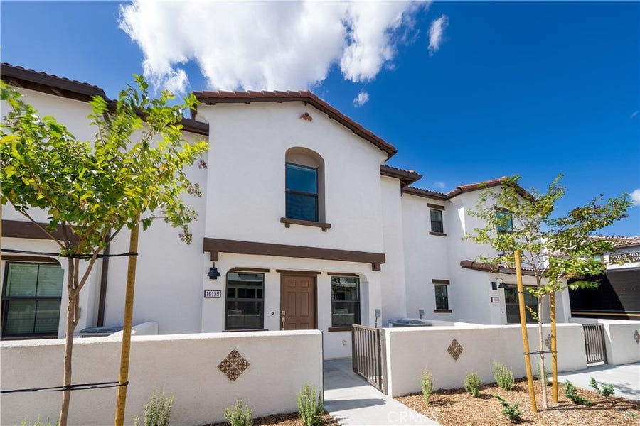 Property photo for 16135 Lumia Way, Fontana, CA