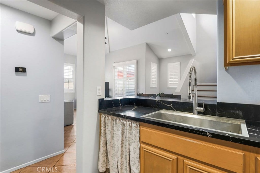 3960 Polk St Unit F, Riverside, CA 92505 3960 Polk St Unit F, Riverside, CA 92505