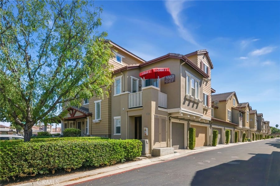Property photo for 3960 Polk St Unit F, Riverside, CA