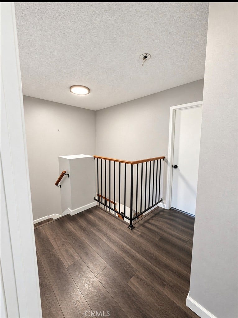 10050 Base Line Road, Rancho Cucamonga, CA 91701 Upstairs Hallway