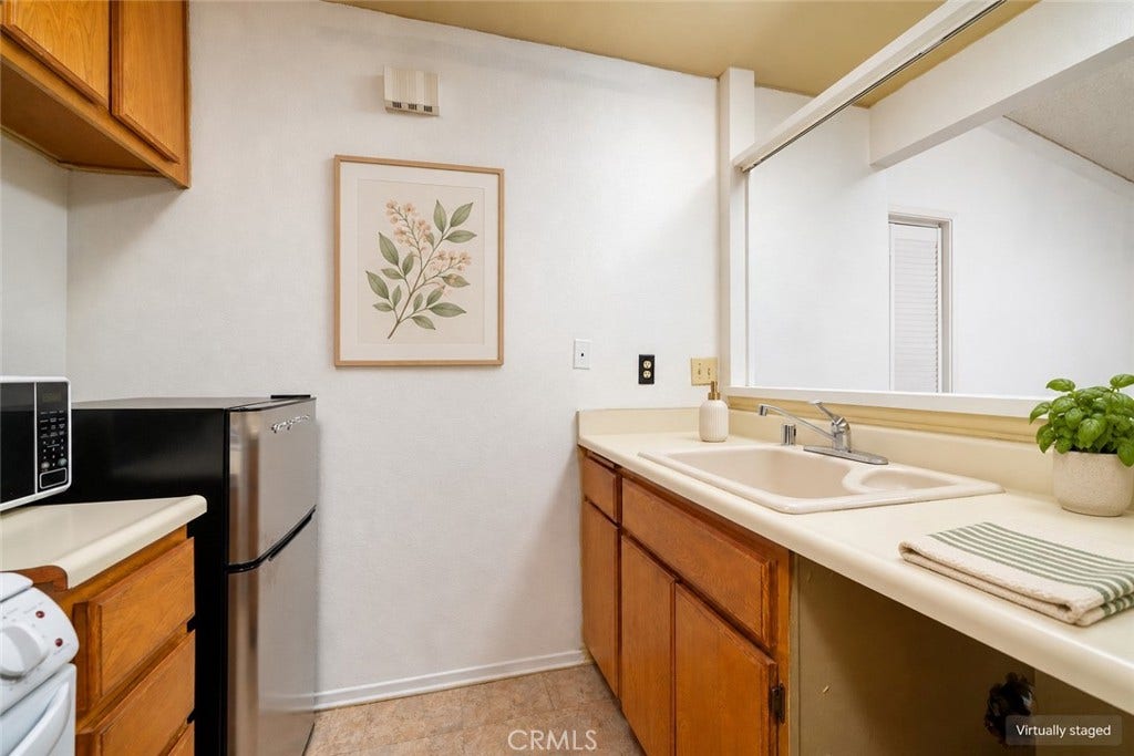 3651 Country Oaks Loop #B, Ontario, CA 91761 3651 Country Oaks Loop #B, Ontario, CA 91761