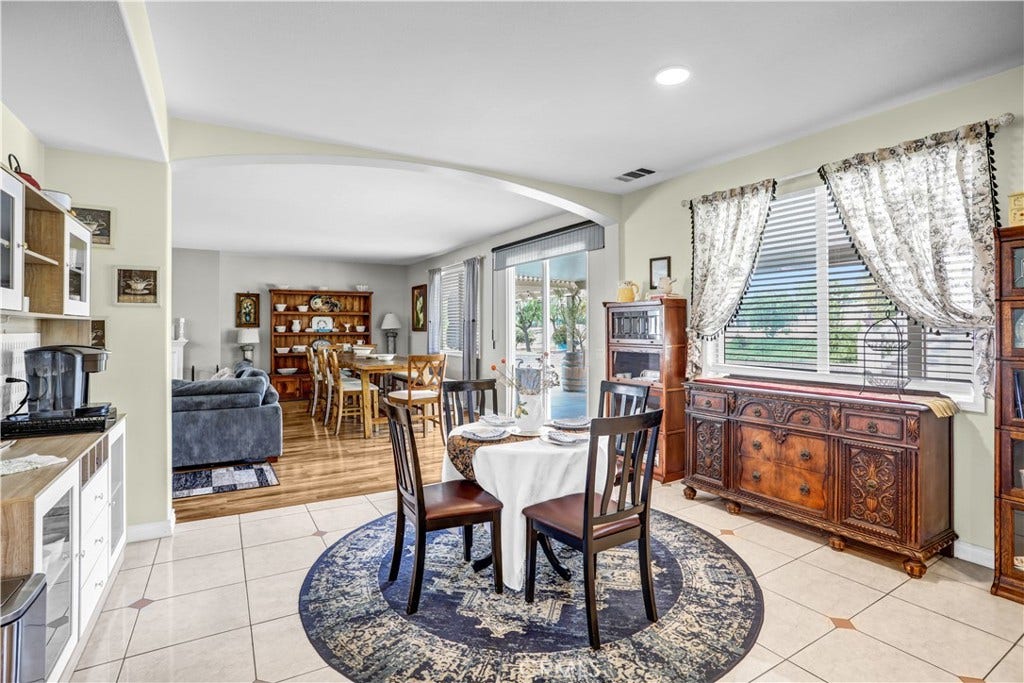 18689 Hawkhill, Perris, CA 92570 18689 Hawkhill, Perris, CA 92570