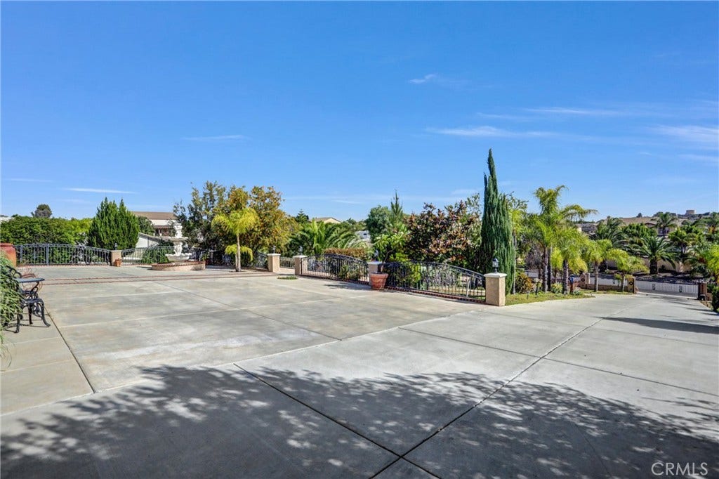 18689 Hawkhill, Perris, CA 92570 18689 Hawkhill, Perris, CA 92570