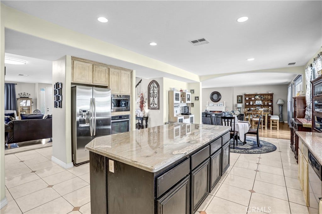 18689 Hawkhill, Perris, CA 92570 18689 Hawkhill, Perris, CA 92570