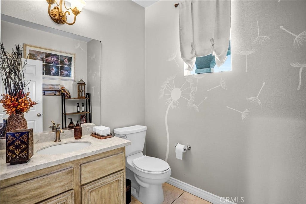 18689 Hawkhill, Perris, CA 92570 18689 Hawkhill, Perris, CA 92570