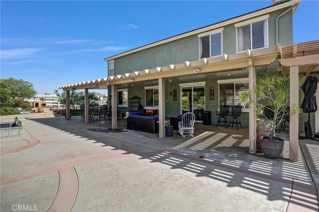 18689 Hawkhill, Perris, CA 92570 18689 Hawkhill, Perris, CA 92570