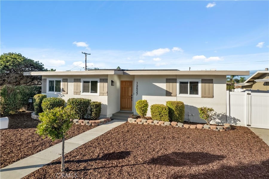 Property photo for 13527 Close, Whittier, CA