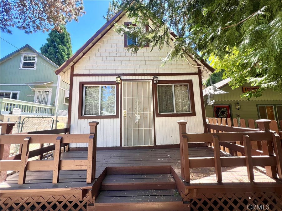 Property photo for 22821 Azalia Lane, Crestline, CA