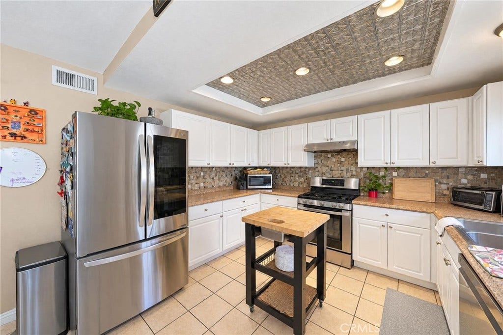 5417 Monte, San Bernardino, CA 92404 5417 Monte, San Bernardino, CA 92404
