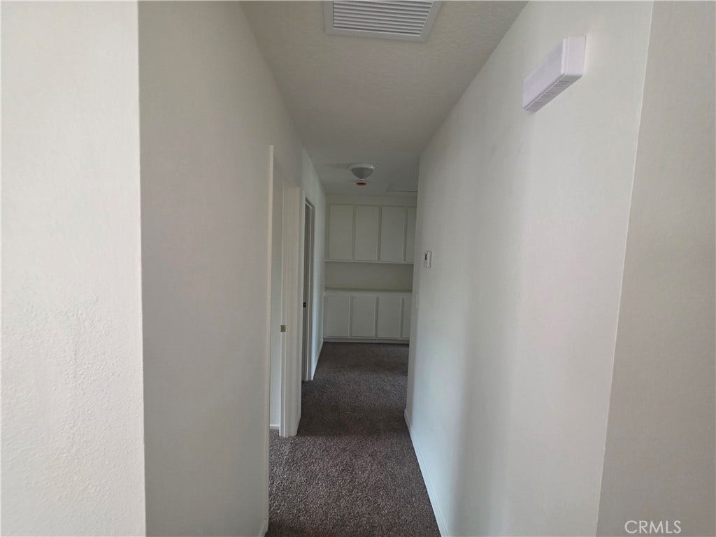 14742 Aruba, Moreno Valley, CA 92553 Hallway
