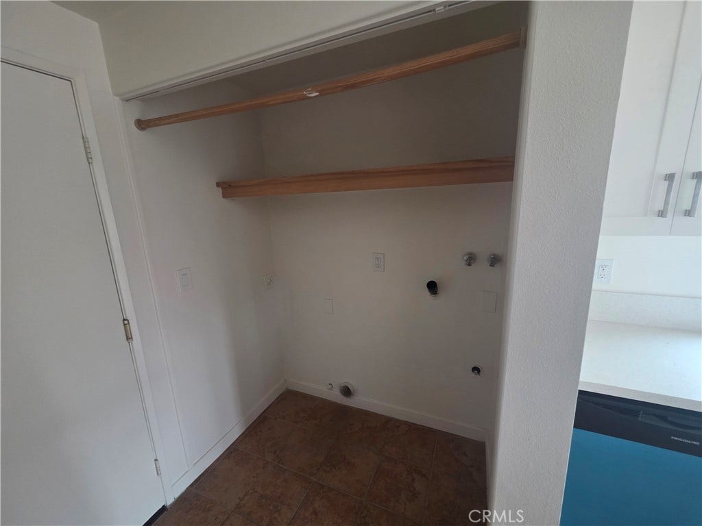 14742 Aruba, Moreno Valley, CA 92553 Washer and Dryer area off kitchen
